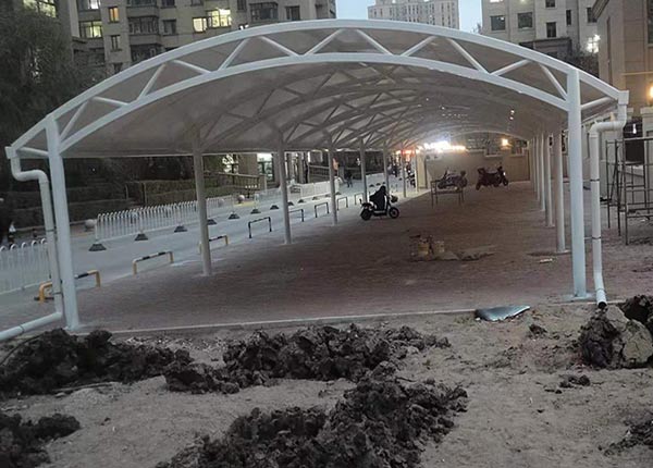 內(nèi)蒙古膜結(jié)構(gòu)車棚 內(nèi)蒙古膜結(jié)構(gòu)車棚